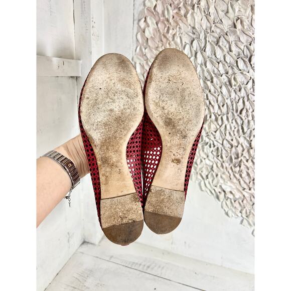 Chloe Lauren Perforated Leather Slip On Ballet Flats Red Womens Size 38.5 / 8 .5 - Picture 9 of 10
